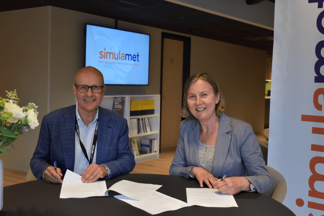 From the signing between Olav Lysne and Elisabeth Aarsæther
